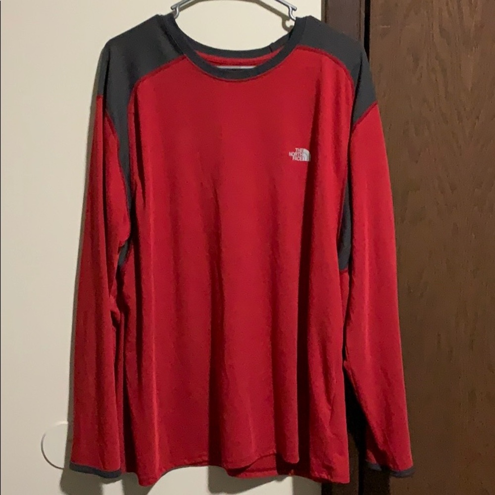 Men’s north face long sleeve shirt
